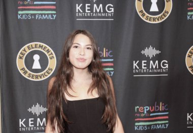 Hollywood, CA - 14 Eylül 2024: Ürkütücü Mevsim Fırlatma Partisi için Hollywood 'daki Ovation Tiyatrosu' ndaki Şairler Yolu Galerisi 'nde kırmızı halı geldi.