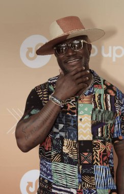 Los Angeles, CA - 20 Eylül 2024: Take Diggs, Skirball Center 'da düzenlenen Step Up ilham ödüllerine katıldı.