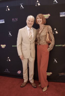 Burbank, CA - 28 Eylül 2024: SATARA Sağlık Spa Merkezi 'nde düzenlenen Sonbahar Emmy versiyonu için kırmızı halı geldi.