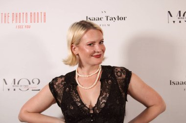 Los Angeles, CA - 14 Ekim 2024: Los Angeles Sunset Bulvarı 'ndaki ikonik Harmony Tiyatrosu' nda yapılan Fotoğraf Booth 'un galası için kırmızı halı geldi.. 