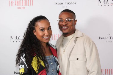 Los Angeles, CA - 14 Ekim 2024: Los Angeles Sunset Bulvarı 'ndaki ikonik Harmony Tiyatrosu' nda yapılan Fotoğraf Booth 'un galası için kırmızı halı geldi.. 