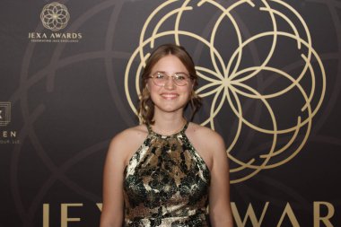 Los Angeles, CA 9 Kasım 2024: Los Angeles şehir merkezindeki Biltmore 'da düzenlenen JEXA galası ve ödül töreni için kırmızı halı geliyor. Etkinlikte kurucu caz müzisyenlerinin yanı sıra gelecek vaat eden müzisyenler de sergilendi.. 