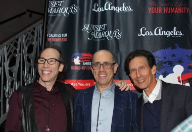 Beverly Hills, CA - 14 Kasım 2024: Amerika için Kırmızı Halı Gelen Şaban Tiyatrosu 'ndaki Evsizler İçin Ayağa Kalkın.