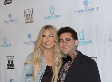 Hollywood, CA - 2 Aralık 2024: Hollywood Harmony Tiyatrosu 'ndaki Dark Night of the Soul için kırmızı halı geldi. Prömiyere oyuncular ve gerilim ekibi katıldı ve ardından bir parti daha yapıldı..