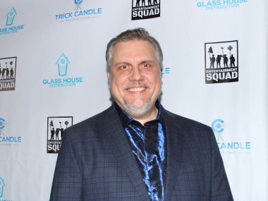 Hollywood, CA - 2 Aralık 2024: Hollywood Harmony Tiyatrosu 'ndaki Dark Night of the Soul için kırmızı halı geldi. Prömiyere oyuncular ve gerilim ekibi katıldı ve ardından bir parti daha yapıldı..