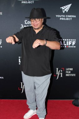 Hollywood, CA 1 Haziran 2025: LALIFF Film Festivali ve John Leguizamos Does America 'nın 2. sezonunun prömiyeri için TCL Tiyatrosu' na kırmızı halı geldi.