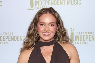 Hollywood, CA - 30 Temmuz 2025: Hollywood Bağımsız Müzik Ödülleri için Hollywood 'daki Avalon Tiyatrosu' na kırmızı halı geldi.