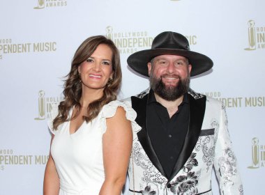 Hollywood, CA - 30 Temmuz 2025: Hollywood Bağımsız Müzik Ödülleri için Hollywood 'daki Avalon Tiyatrosu' na kırmızı halı geldi.