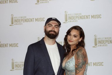 Hollywood, CA - 30 Temmuz 2025: Hollywood Bağımsız Müzik Ödülleri için Hollywood 'daki Avalon Tiyatrosu' na kırmızı halı geldi.