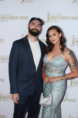 Hollywood, CA - 30 Temmuz 2025: Hollywood Bağımsız Müzik Ödülleri için Hollywood 'daki Avalon Tiyatrosu' na kırmızı halı geldi.
