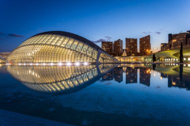 Hemisferic, aynı zamanda planetaryum ya da 