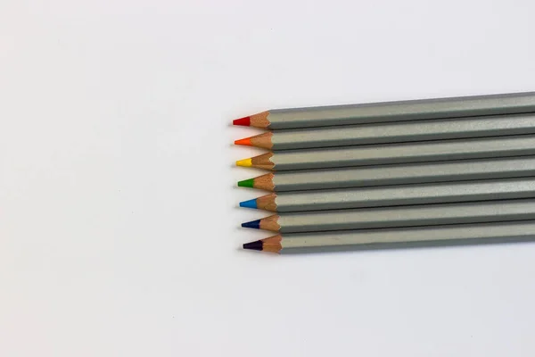 Zurück Zur Schule Buntstifte Auf Weißem Hintergrund — Stockfoto
