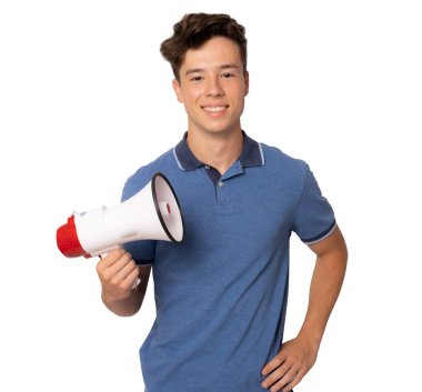 Elinde megafon tutan, izole edilmiş, şeffaf bir geçmişi olan yakışıklı bir genç. PNG şeffaf