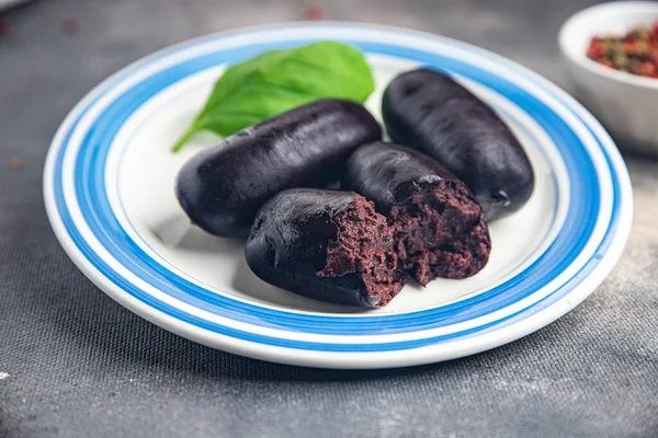 Μαύρη Πουτίγκα Φρέσκο Λουκάνικο Αιματηρό Κρέας Γεύμα Τροφίμων Στο Τραπέζι — Φωτογραφία Αρχείου