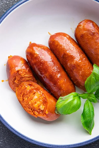 Chorizo Wurst Würzig Fleisch Snack Mahlzeit Snack Auf Dem Tisch — Stockfoto