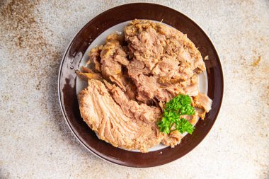 balık ton balığı konservesi deniz ürünleri atıştırmalıkları masanın üzerinde fotokopi uzayı yiyecek arka plan kırsal manzarası