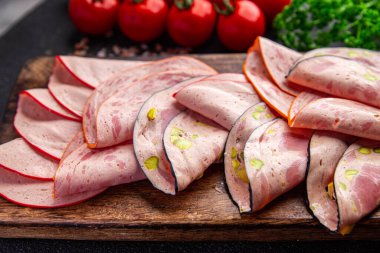 sosis türleri et tabağı ya da et tahtası taze yemek atıştırmalığı fotokopi masasında yer alan arka plan yiyecek kırsal üst görünüm