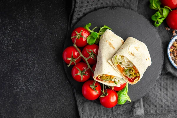 Kebab Wrap Vegetarische Groenten Vulling Verse Gezonde Maaltijd Voedsel Snack — Stockfoto