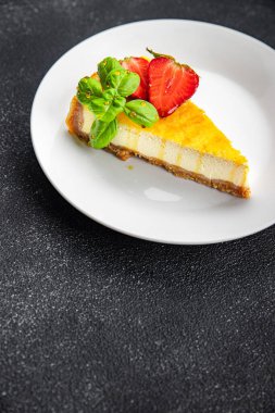 Cheesecake klasiği tatlı tatlı tatlı tatlı tatlı pasta doğal malzeme sağlıklı yemek atıştırmalıkları masanın üzerinde fotokopi uzayı arka plan kırsal üst görünüm