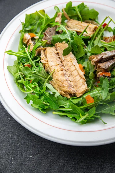 Sardinensalat Grüne Blätter Mischen Gesunde Mahlzeit Lebensmittel Snack Auf Dem — Stockfoto