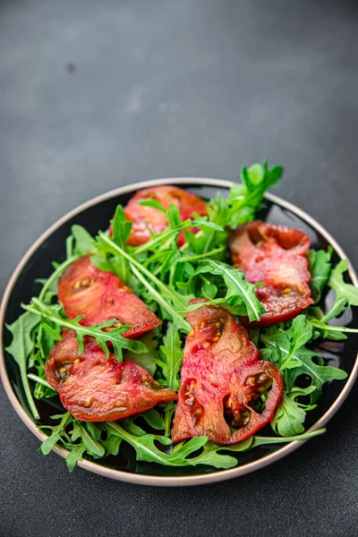 Domates Roka Salatası Sağlıklı Yemek Atıştırmalıkları Fotokopi Masasında Arka Plan — Stok fotoğraf
