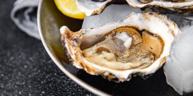 İstiridye, çiğ midye, deniz ürünleri, deniz ürünleri, istiridye, atıştırmalık. 