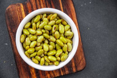 edamame fasülyeleri iştah açıcı yemek atıştırmalıklarını masa üzerinde fotokopi alanı arka plan kırsal üst görünüm