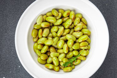 edamame fasülye aperatifler masada aperatif yemek fotokopi uzay yiyecek arka plan kırsal üst görünüm