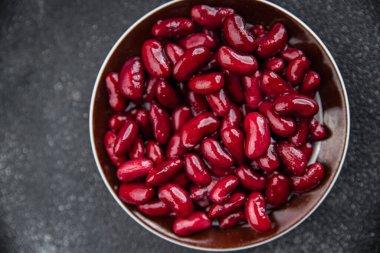 Kırmızı fasulye baklası taze iştah açıcı yemek atıştırmalığı masanın üzerinde fotokopi alanı arka plan kırsal manzarası 