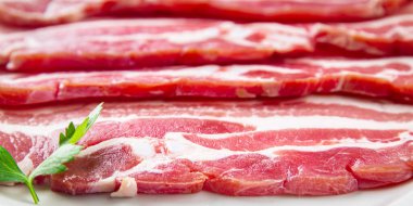 Domuz pastırması taze et, domuz eti iştah açıcı yemek atıştırmalıkları fotokopi masasında yer alan yemek arka plan kırsal manzarası