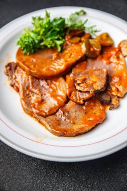 Dil yiyecekleri, domates, acı sos, taze yemek, abur cubur. Fotokopi, uzay, yiyecek arka plan kırsal görüş.