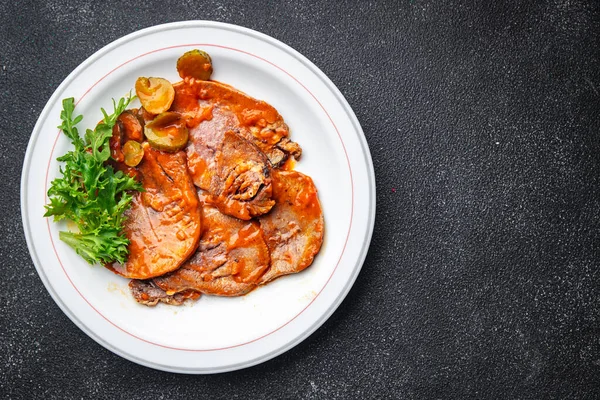 Dil yiyecekleri, domates, acı sos, taze yemek, abur cubur. Fotokopi, uzay, yiyecek arka plan kırsal görüş.