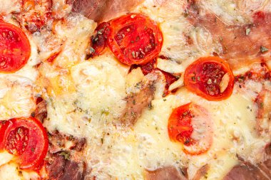 jambon pizza jamonu, domates sosu, peynir taze yemek aperatif yemek aperatifleri fotokopi masasında uzay yemeği arka plan kırsal 