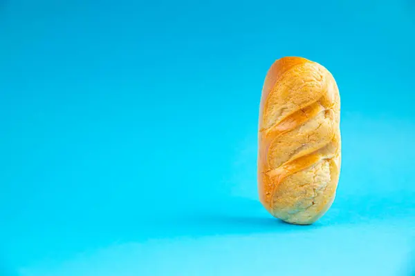 Roti Susu Yang Dipanggang Segar Makan Makanan Ringan Atas Meja — Stok Foto