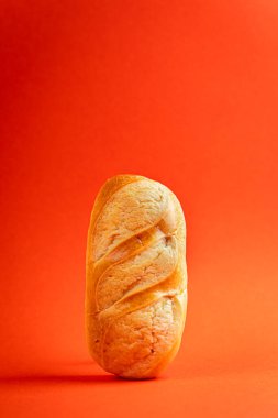 Sütlü çörek yemek aperatif yemek aperatifi masa üzerinde fotokopi alanı arka plan kırsal manzarası