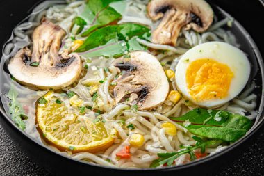 Ramen çorbası, Asya çorbası. Lezzetli taze yemek. Yemek yemeği.