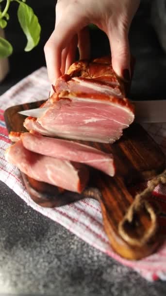 Porc Fumé Viande Cuisson Bacon Manger Apéritif Repas Collation Sur — Video