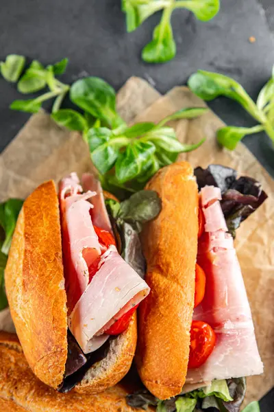 Sandwich Jambon Tomate Laitue Verte Manger Cuisine Apéritif Repas Nourriture — Photo