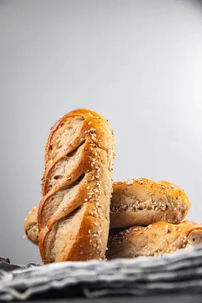 Roti Susu Segar Seluruh Roti Gandum Roti Panggang Makanan Ringan — Stok Foto