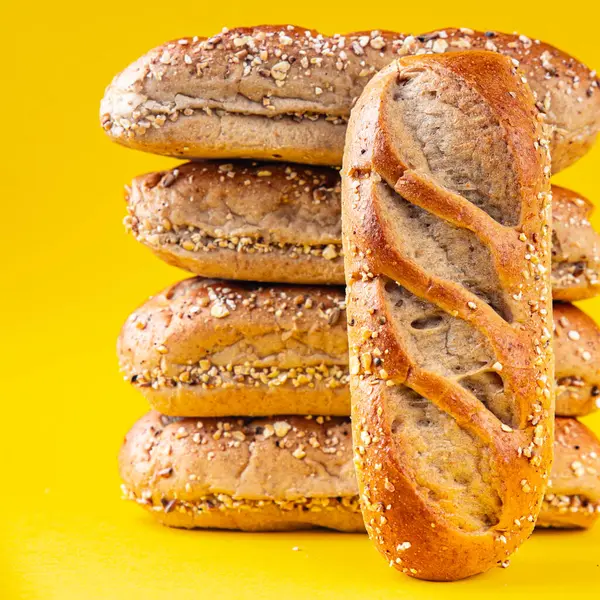 Melk Broodje Volkoren Broodje Vers Gebakken Goederen Voorgerecht Maaltijd Snack Stockfoto