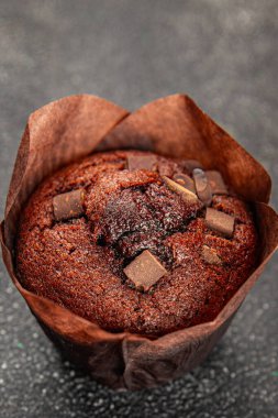 çikolatalı kek tatlı tatlı pasta aperatif yemek atıştırmalıkları masanın üzerinde fotokopi alanı arka plan kırsal manzarası