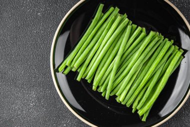 yeşil fasulye taze sebze taze fasulye taze yemek aperatif masada fotokopi uzay yiyecek arka plan kırsal üst görüş keto veya paleo diyet vejetaryen gıda