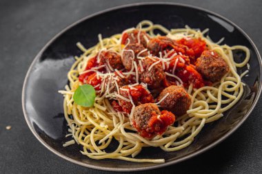 Köfte, spagetti, domates sosu, et, yemek, atıştırmalık. Fotokopi, yemek arka plan, kırsal manzara.