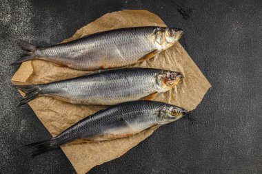 Ringa balığının taze deniz ürünleri pesketarizmi lezzetli yemekler lezzetli gurme yemek arkaplan masanın üzerinde rustik yemekler üst uzay fotokopi alanı üst görünüm keto ve paleo diyet vejetaryen