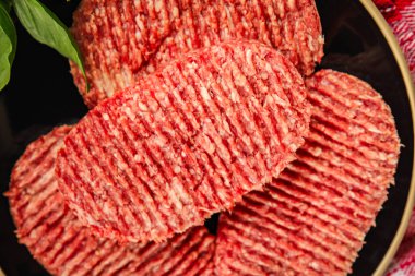 Pirzola, çiğ et, biftek, domuz eti, tavuk, hindi yemeği arka planı, kırsal yemek, fotokopi odası.