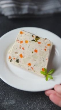balık terrine ve deniz tarağı san jacques deniz ürünleri taze lezzetli yemek arkaplan lezzetli gurme yemek masaya üst katlı yemek fotokopi alanı keto ve paleo diyeti pescetarya diyeti