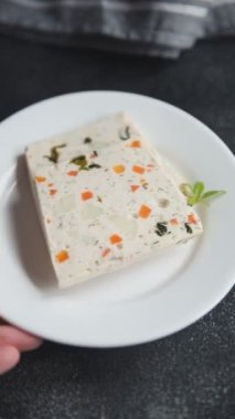 balık terrine ve deniz tarağı san jacques deniz ürünleri taze lezzetli yemek arkaplan lezzetli gurme yemek masaya üst katlı yemek fotokopi alanı keto ve paleo diyeti pescetarya diyeti