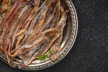 balık ançüezli fileto fileto deniz ürünleri aperatifler taze leziz yemekler sofranın üzerinde lezzetli gurme yemek üst görünüm fotokopi alanı diyeti