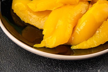 Biber pişirilmiş sebze, lezzetli, lezzetli, gurme, arka plan, yemek, sade yemek, fotokopi odası keto, paleo diyet vejetaryen ve vejetaryen yemekleri.