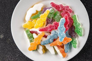 Jöleli şeker tatlı yemek lezzetli gurme yemek arka planı masa rustik gıda üst görünüm fotokopi alanı 